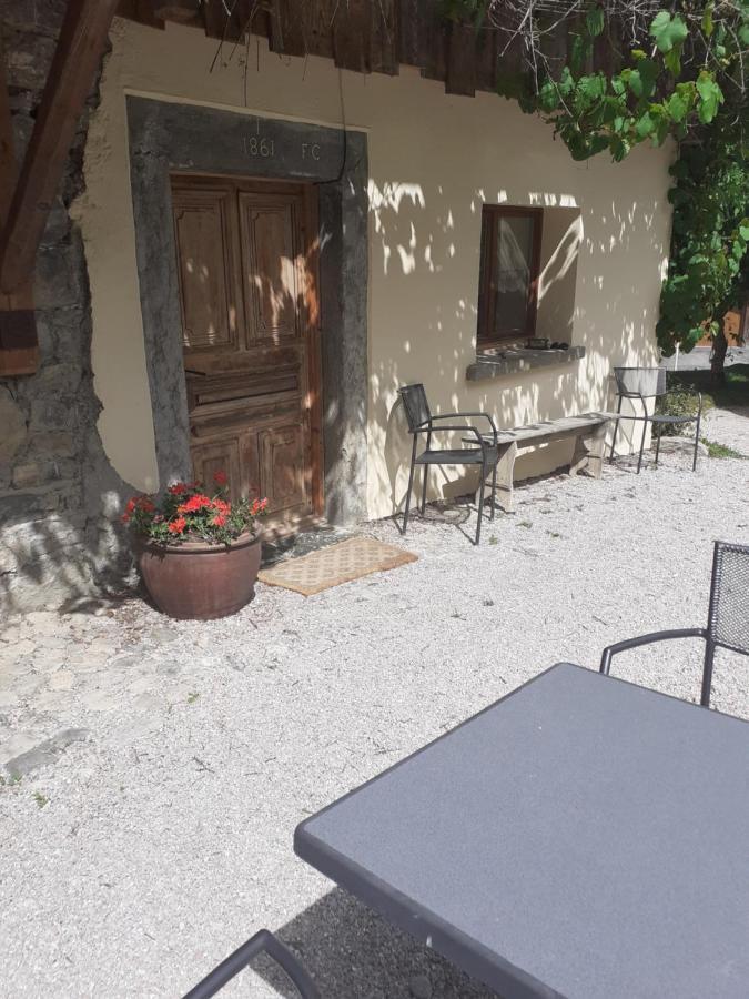 La Grange De Pimberty - Beautiful Apartments 27 Miles From Geneva Vailly Eksteriør bilde