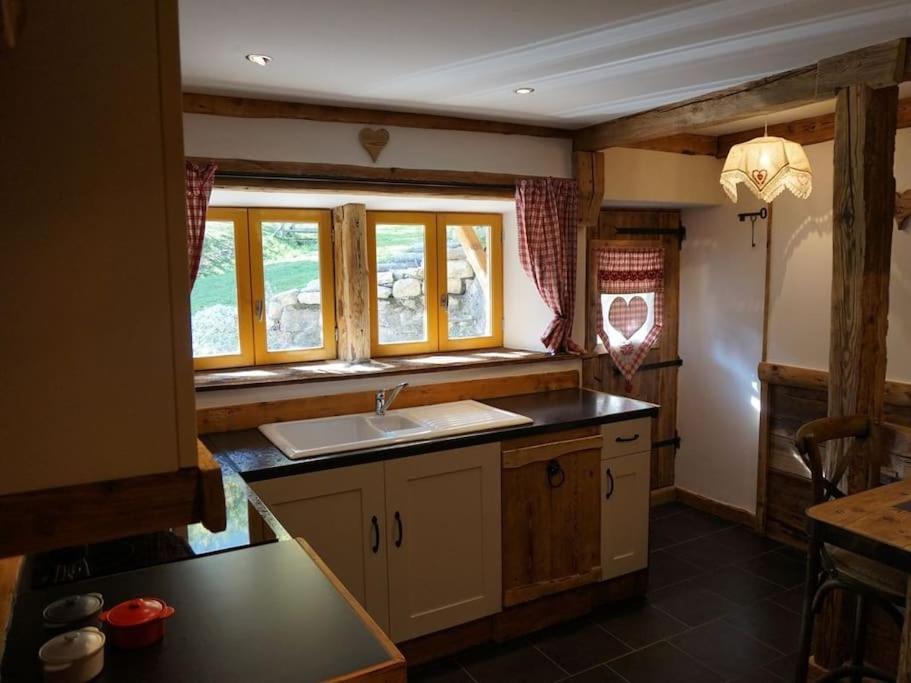 La Grange De Pimberty - Beautiful Apartments 27 Miles From Geneva Vailly Eksteriør bilde